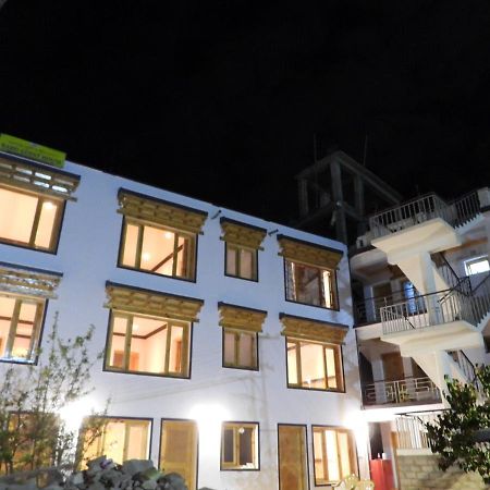 Babu Guest House Léh Exteriér fotografie